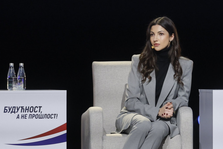 Tribina "Budućnost, a ne prošlost"