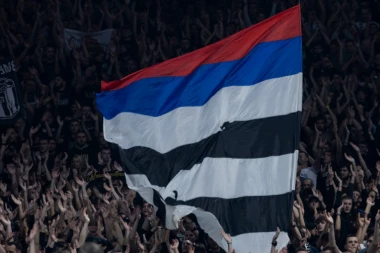 GROBARI ZA KOSOVO I METOHIJU: Ono što su uradili u Areni tera suze na oči