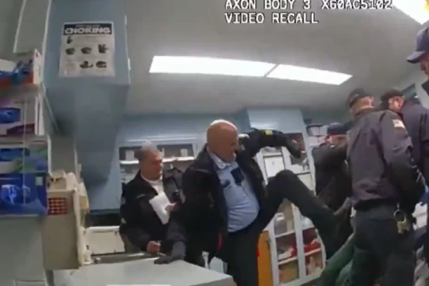 JEZIVO MUČENJE ZATVORENIKA SREDNJEVEKOVNIM TEHNIKAMA! Policija pokazala svu brutalnost i monstruoznost - čovek preminuo zbog batina (UZNEMIRUJUĆI VIDEO)