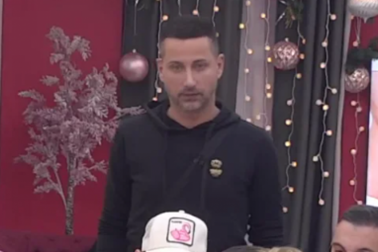 Đedović osuo paljbu