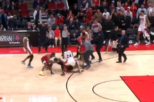 POTPUNI HAOS: Nije se znalo ko koga udara - meč između Hjustona i Majamija obeležila opšta tuča! (VIDEO)