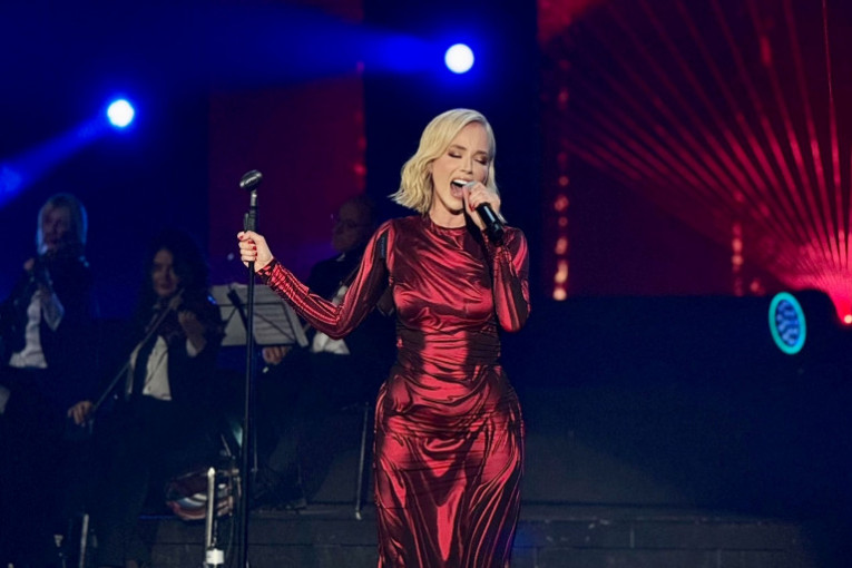 Jelena Rozga koncert u Sava centru