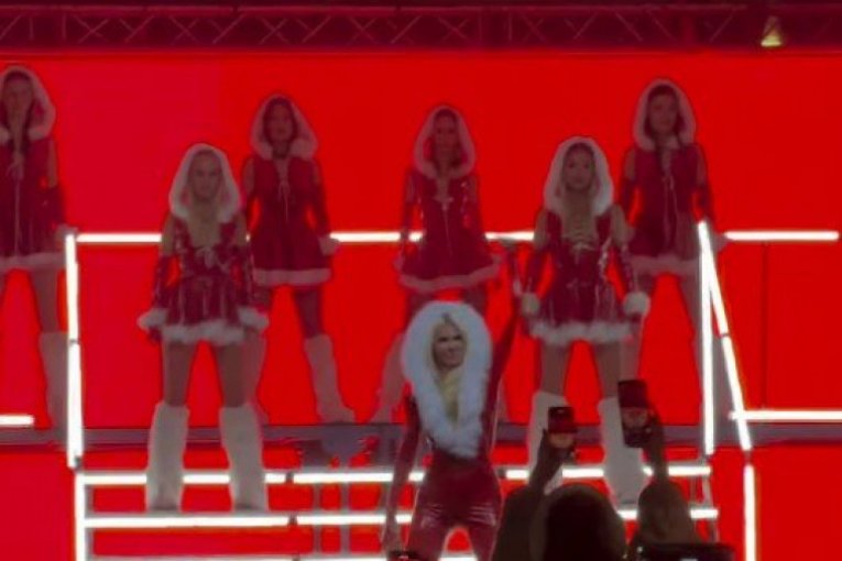  Jelena Karleuša Kragujevac