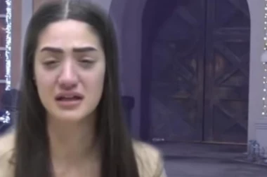 ANĐELINI SKANDALOZNI SNIMCI TEMA BROJ JEDAN NA TIKTOKU: Bivši takmičari je "razvlače" po lajvovima, usledila i svađa!