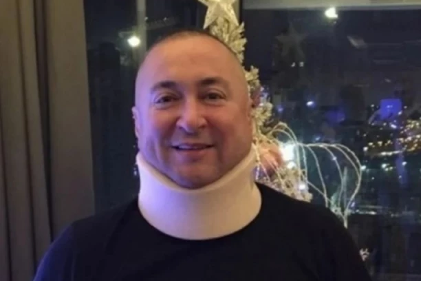 ĐANI SAMOINICIJATIVNO NAPUSTIO BOLNICU: Ovaj kolega mu je pomogao da POBEGNE IZ POSTELJE, ovo nikako nije smelo da se desi (FOTO)