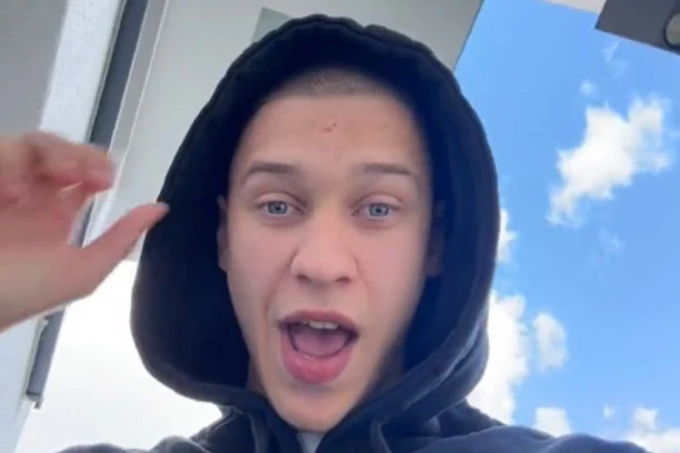 RAZVODI SE POSLE OSAM DANA, A VEĆ IMA NOVU: Procurila vrele fotka Andreja Savković, bivša žena otišla u zaborav! (FOTO)