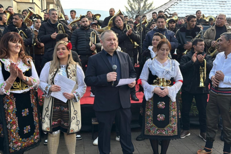 Badnje veče uz 100 trubača u Žagubici