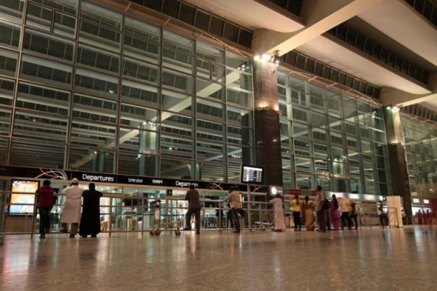 SKANDAL: Na ovom VELIKOM aerodromu u Evropi uhvaćeno je najviše PIJANIH PILOTA I STJUARDESA