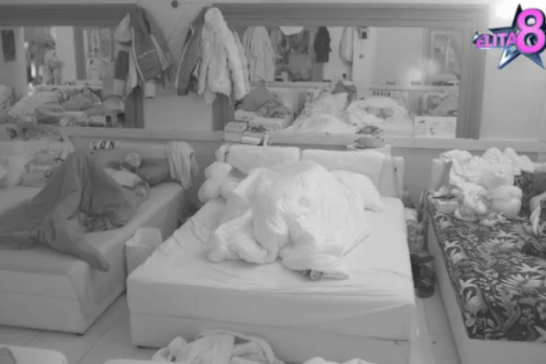 Vrele akcije Ene i Peje