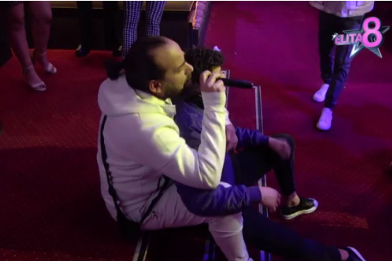 Terza i Milovan se latili mikrofona