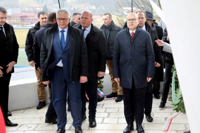 Vučević položio venac na spomenik junacima Mojkovačke bitke