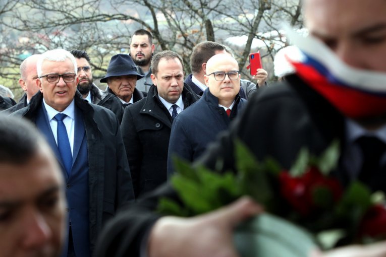 Vučević položio venac na spomenik junacima Mojkovačke bitke