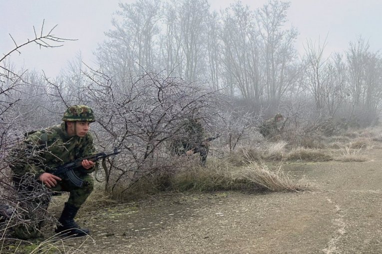 Obuka vojnika u Somboru, Valjevu i Leskovcu