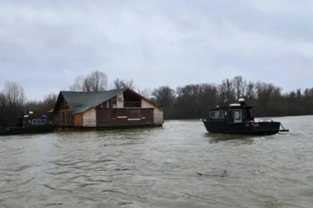 PROGLAŠENA REDOVNA ODBRANA OD POPLAVA NA CELOM TOKU SAVE! Stepen pripravnosti podignut na viši nivo!