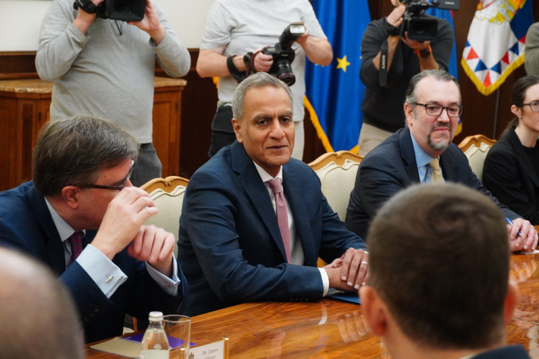 Vučić sa zamenikom američkog državnog sekretara za upravljanje i resurse