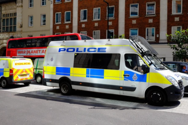 SKANDAL! Uhapšen fudbaler Premijer lige na treningu, ŠEST SATI GA ISPITIVALI!