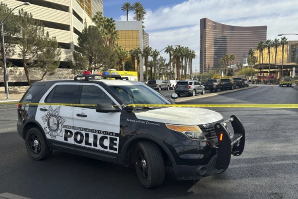 TINEJDŽER PLANIRAO TERORISTIČKI NAPAD U NOVOGODIŠNJOJ NOĆI! Hteo da ubija ljude čekićem i nožem u "Burger kingu"!