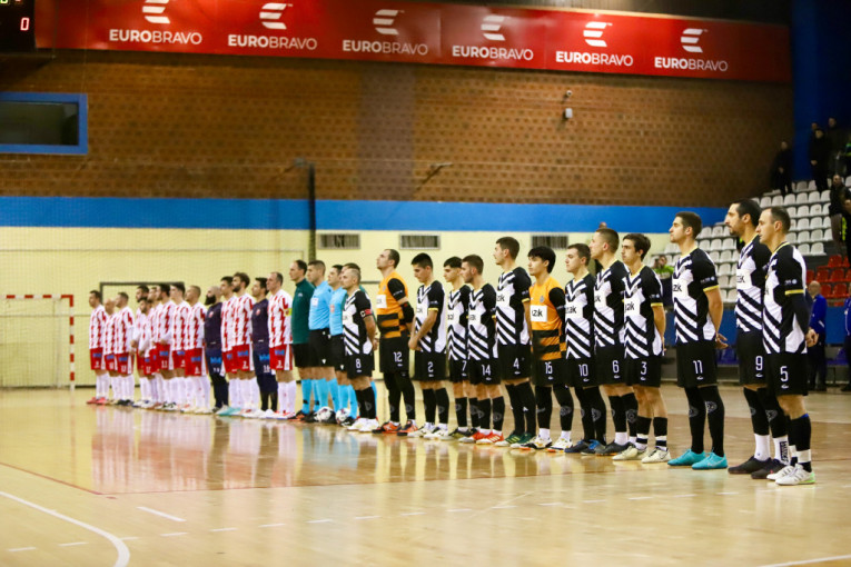 KMF Partizan - KMF Crvena zvezda 2:6 (2:2)