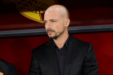 STIDI SE ŠTO JE SRBIN, DVA PUTA MENJAO IME: Osećam se kao Britanac i naučio sam da živim s tim!