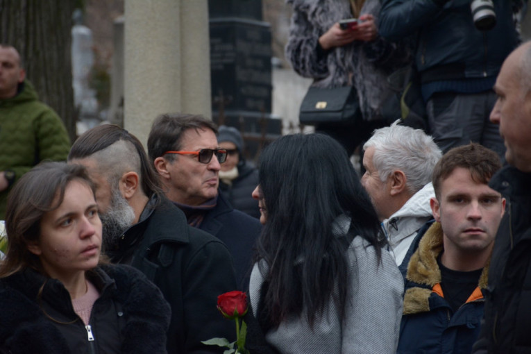 Jovan Memedović na sahrani Milorada Milinkovića