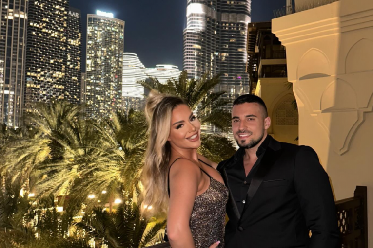 Marko i Meleni uživaju zajedno