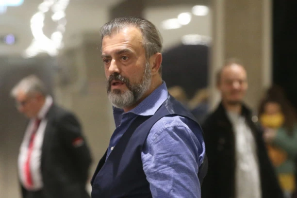 OSUĐEN SERGEJ TRIFUNOVIĆ! Izrečena zvanična presuda, glumac odbio da se pojavi!