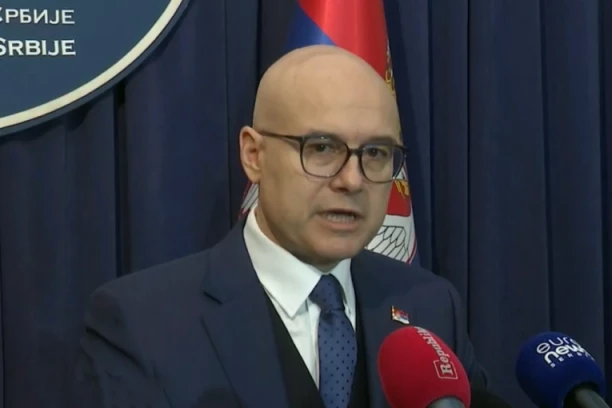 OGLASIO SE PREMIJER SA VAŽNIM VESTIMA: SNS jednoglasno podržao ideju! Održan glavni odbor VLADAJUĆE STRANKE!