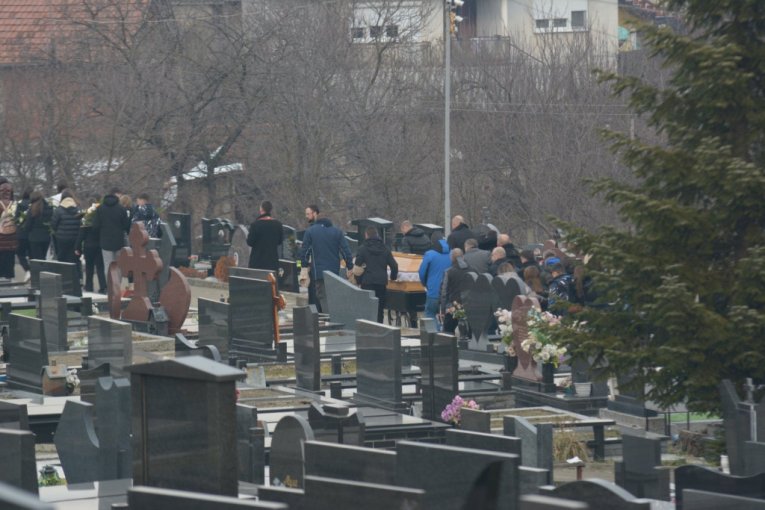 Sahrana tinejdžerke Nine Punović