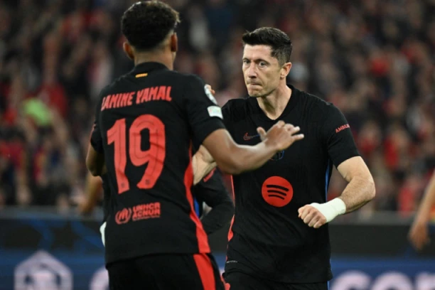 NAJBOLJI MEČ U LIGI ŠAMPIONA! Neverovatan preokret Barse, gubili 4:2, a onda slavili sa 5:4!