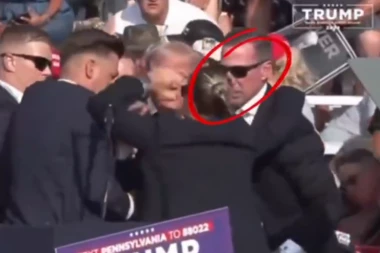 TRAMP IMENOVAO NOVOG ŠEFA TAJNE SLUŽBE: Skočio na binu da telom zaštiti život republikanca u Pensilvaniji (VIDEO)