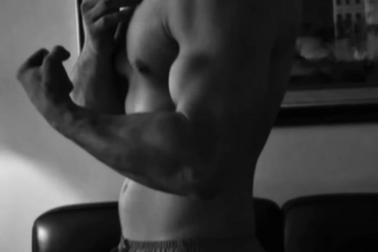 Nina Đogani i dečko