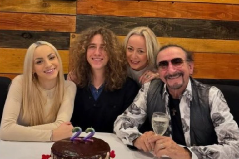 Porodica Željka Bebeka
 