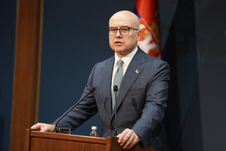 "TO JE KAP KOJA JE PRELILA ČAŠU: Vučević iskreno o ostavci, otkrio kako je odlučio da "preseče" i čak na ovaj način smiri tenzije u društvu!