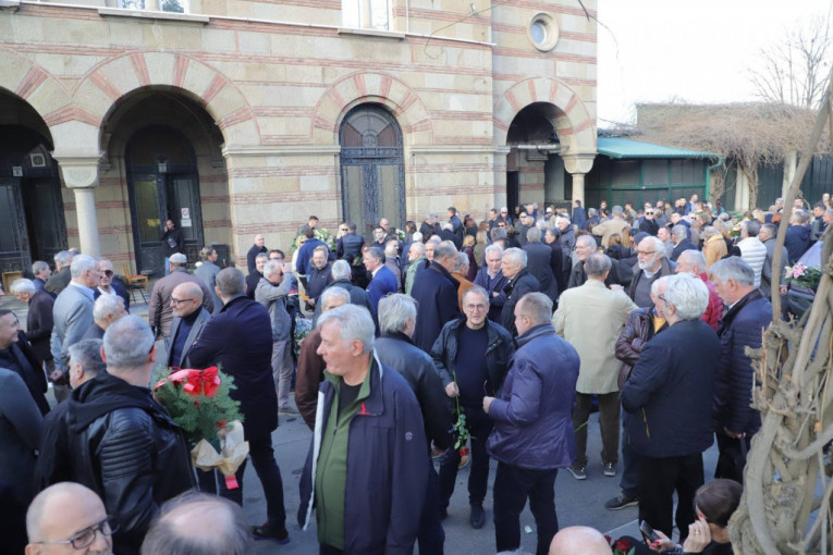 Mnogo je onih koji bi da se poklone legendi srpskog i jugoslovenskog sporta