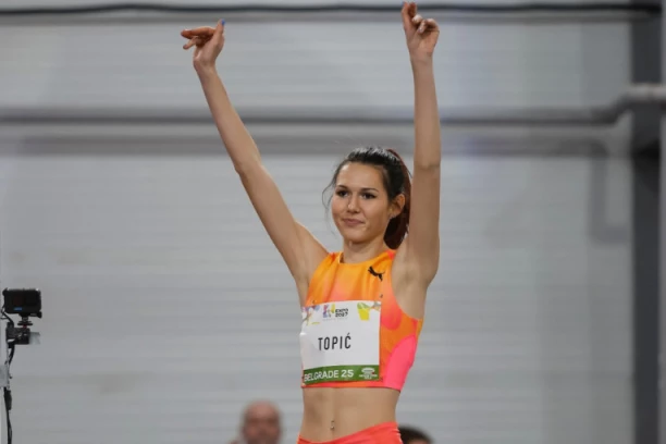 NEVEROVATNA ANGELINA TOPIĆ: Ostvarila rezultat sezone i osvojila medalju!