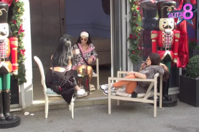 Slađa Poršelina, Aleksandra Nikolić i Mima Šarac