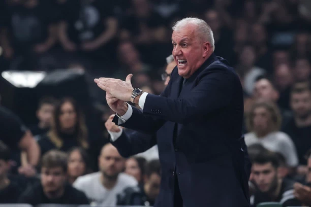 KONFUZIJA NA MEČU MONAKA I PARTIZANA: Sudija opet u glavnoj ulozi, Žoc pobesneo! (VIDEO)