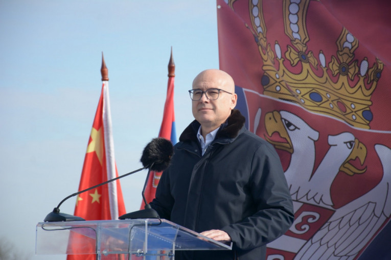 PREMIJER VUČEVIĆ ČESTITAO RAMAZAN: "Da nas ove vrednosti i dalje podstiču da zajedno radimo na dobrobit naše Srbije!"