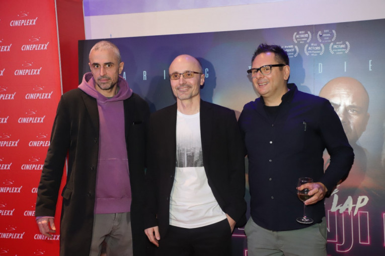 Poslednji krug momci premijera filma