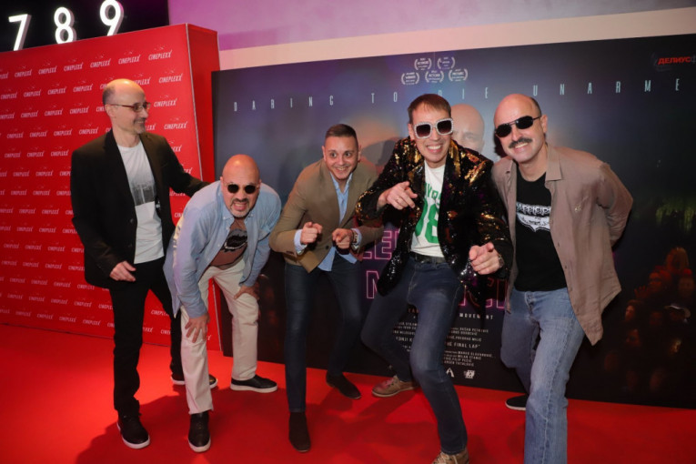 Poslednji krug momci premijera filma