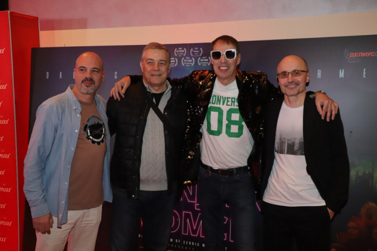 Poslednji krug momci premijera filma