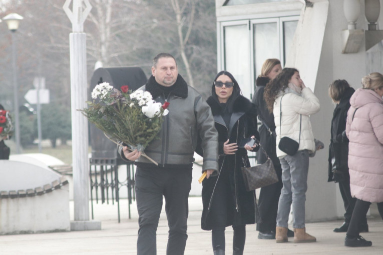 Maja Marinković i Taki Marinković na sahrani Matorine majke