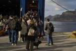 EGZODUS! KAO DA JE KRAJ SVETA: Evo koliko je ljudi ukupno u poslednja tri dana zbog zemljotresa napustilo SANTORINI