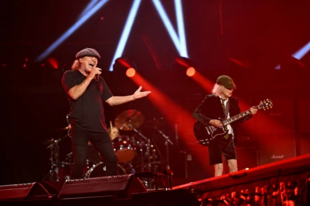 Kraljevska pošta izdaje marke posvećene grupi AC/DC