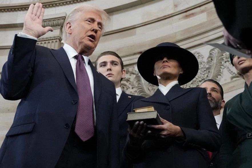 TRAMP KREĆE U BORBU PROTIV ANTIHRIŠĆANSKOG RASPOLOŽENJA: Posle osnivanja prve Kancelarije za veru u Beloj kući, formira se i Komitet za verske slobode