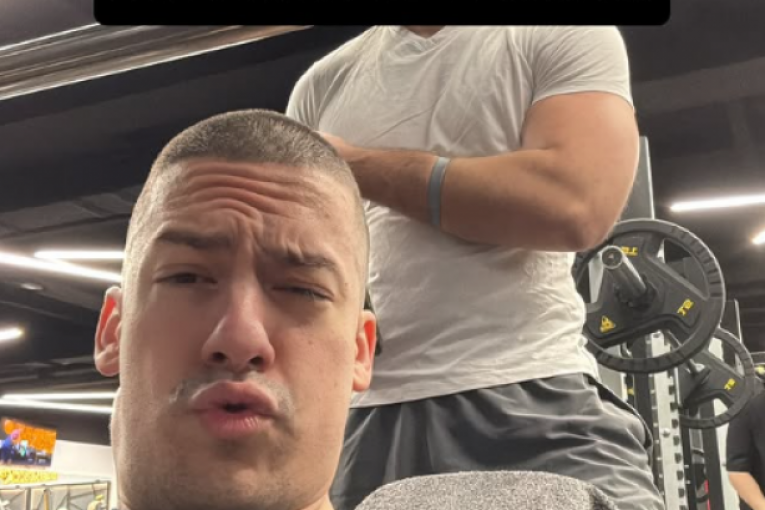 Baka Prase Instagram