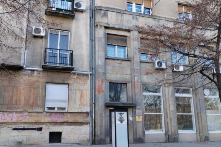 Zgrada u kojoj živi Mira Banjac u Novom Sadu