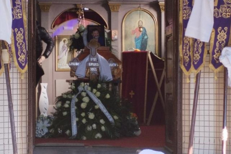 Sahrana sina Mire Banjac