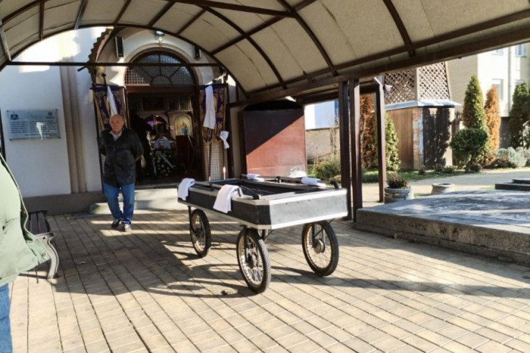 Sahrana sina Mire Banjac