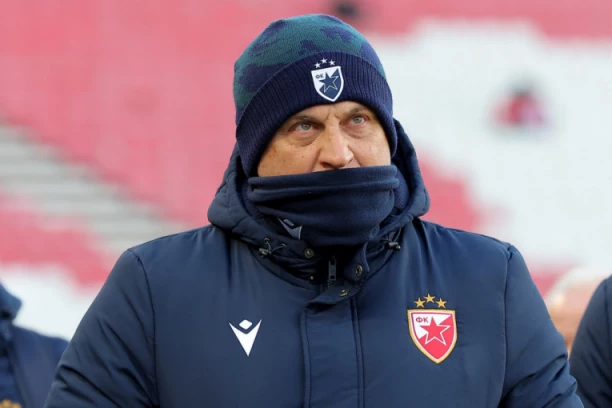 VLADAN MILOJEVIĆ PRED 175. VEČITI DERBI: Otkrivena moguća postava Crvene zvezde, ali jednog igrača nema